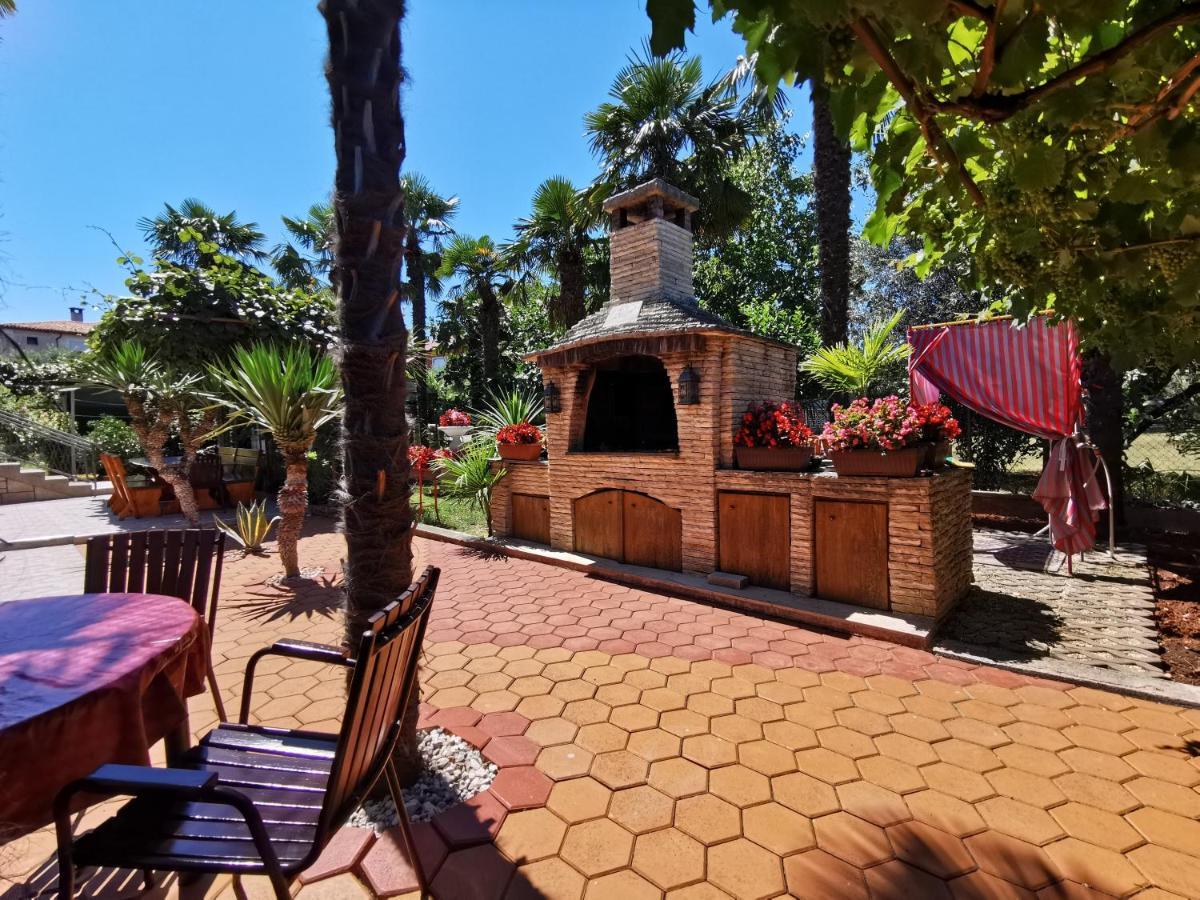 App & Room Le Palme Umag Exterior photo
