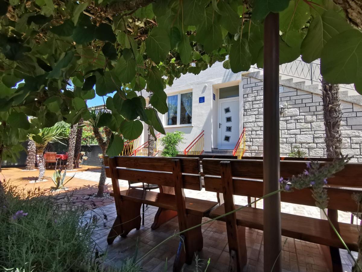 App & Room Le Palme Umag Exterior photo